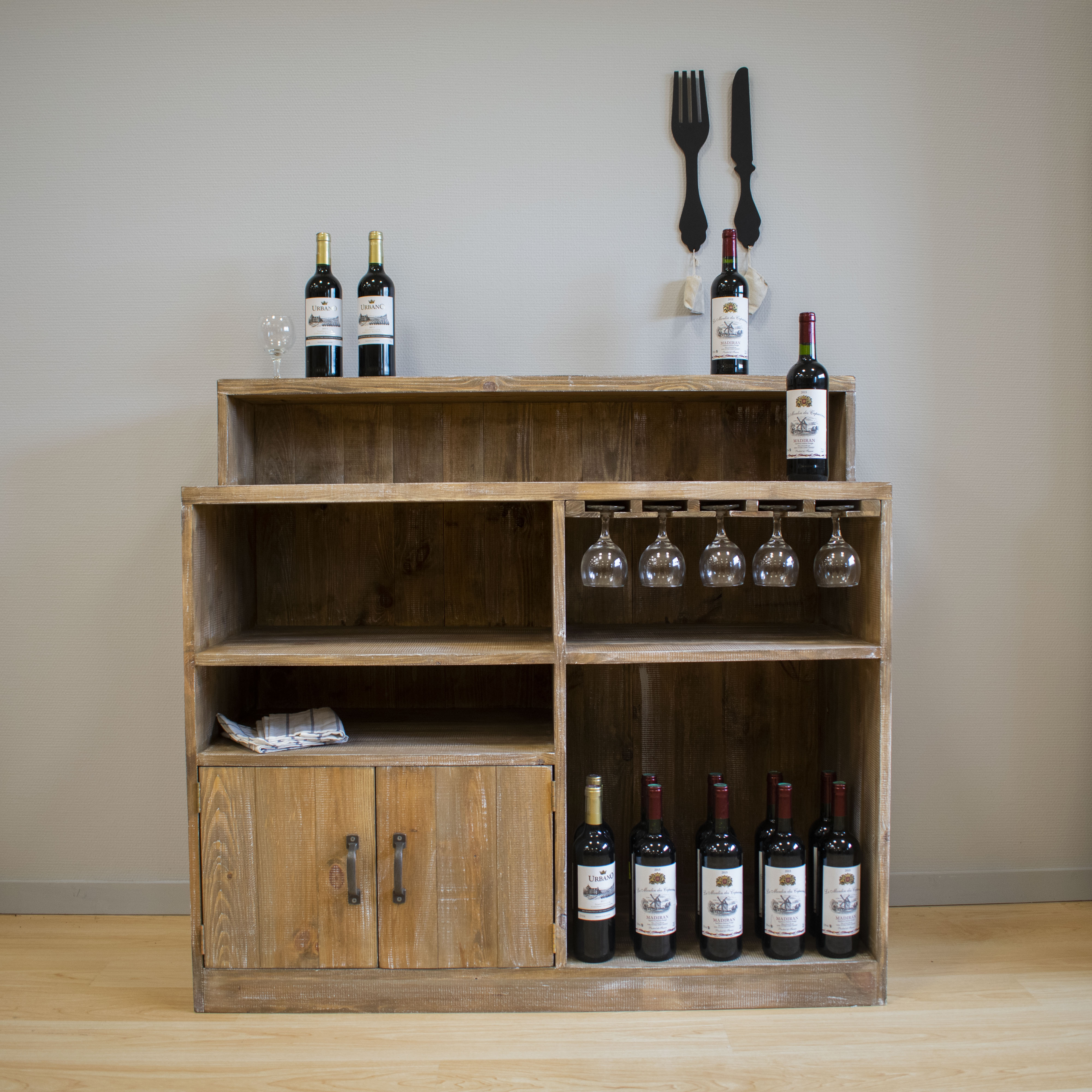 Our Ideas For Solid Wood Wine Bars For Wine Shops | Tradis