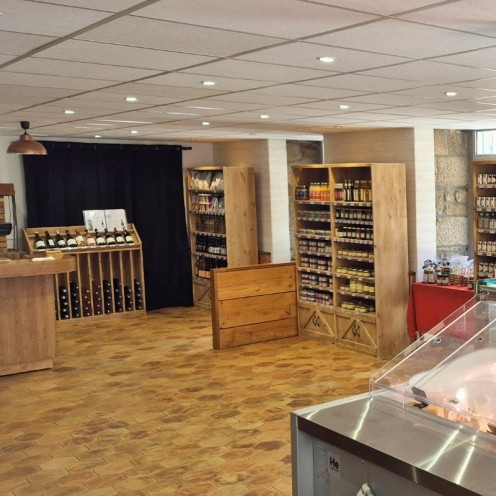 Layout of the delicatessen Au P'ty Fief - Carrousel 1