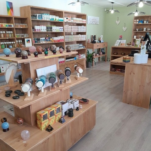 Agencement de la boutique Plantes et Argiles de Gaïa - Carrousel 1