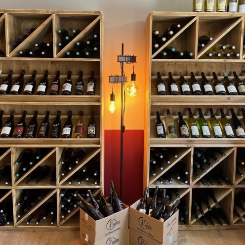 Agencement de la cave Les Vins Sarments - Carrousel 2