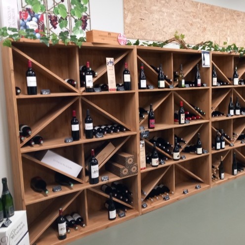 Agencement de l'épicerie Huguier Frères - Carrousel 2