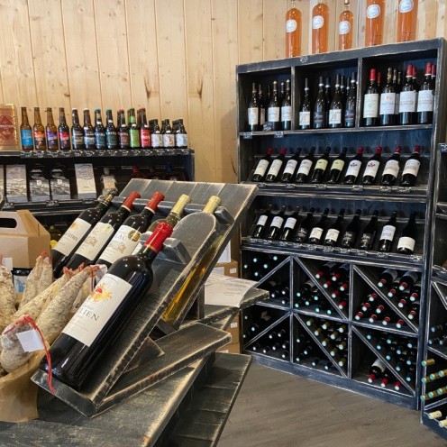 Agencement de l'épicerie l'Essentiel - Carrousel 2