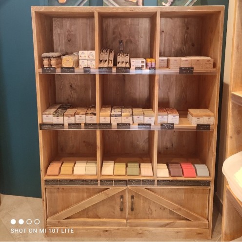 Agencement de l'épicerie les Papilles en Délire - Carrousel 4