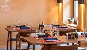 Best practices for maintaining your restaurant furniture