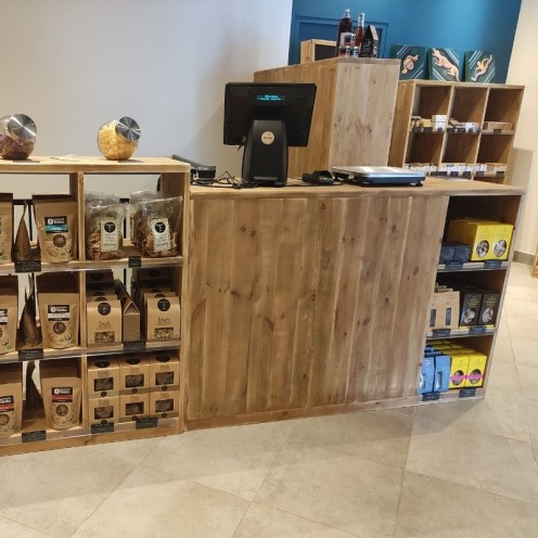 Inrichting van de delicatessenzaak Les Papilles en Délire - Carrousel 1