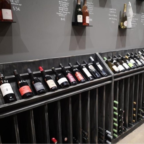 Inrichting van de wijnkelder Bakaro by Vini & Terroir - Carrousel 1
