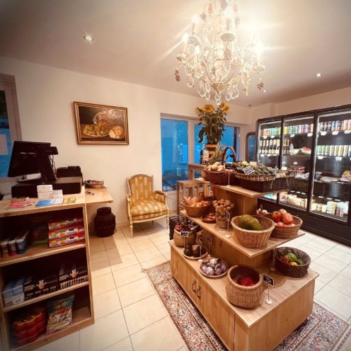Inrichting van de kruidenierswinkel L’Épicerie du Chant du Coq - Carrousel 1