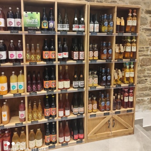 Agencement de l'épicerie les Papilles en Délire - Carrousel 2