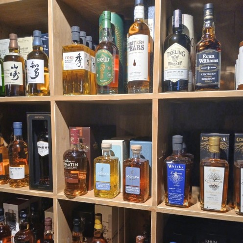 Inrichting van de wijnkelder Voyage à la Cave - Carrousel 4