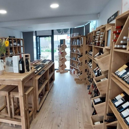 Inrichting van de wijnkelder L’Échoppe des Vignerons - Carrousel 4