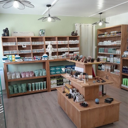 Agencement de la boutique Plantes et Argiles de Gaïa - Carrousel 4