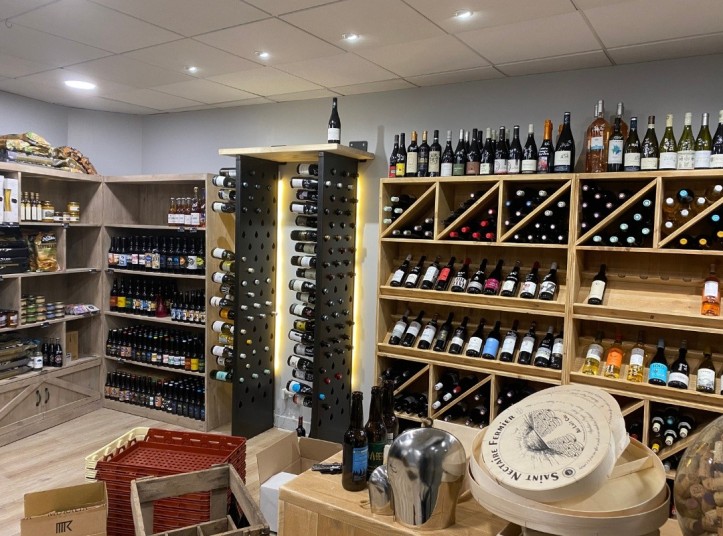 Agencement de l'épicerie le Comptoir Crémier