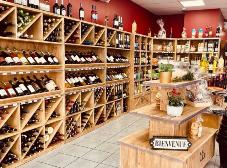 Inrichting van de delicatessenzaak La Tavola