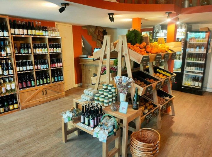 Inrichting van de kruidenier Mon Terroir
